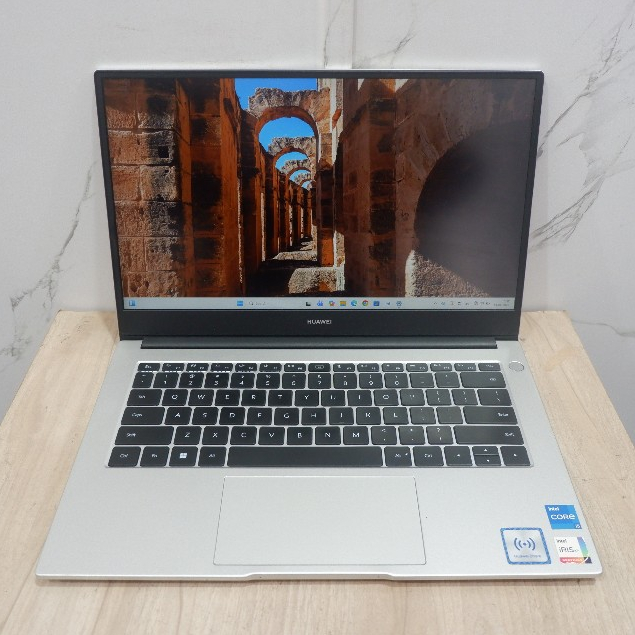Laptop HUAWEI NbDE-Wxx9 Intel Core i5-1155G7 Intel Iris Ram 8Gb Ssd 512Gb Silver Slim Laptop Kenceng