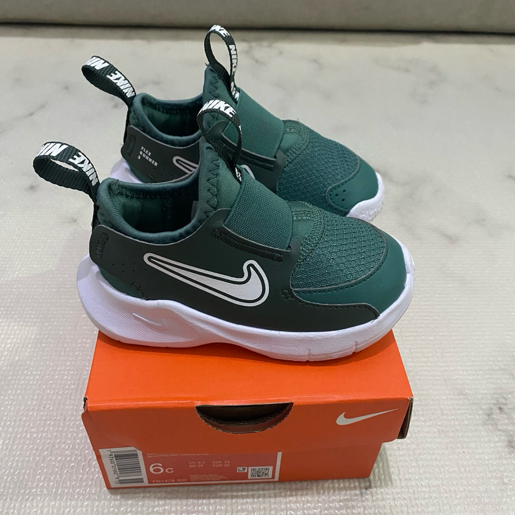 [PRELOVED & NEW] Sepatu & Sendal Anak Zuma Adidas Nike Onitsuka Tiger New Balance