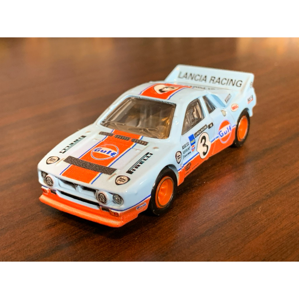 HOT WHEELS PREMIUM - LANCIA 037 GULF RALLY- CAR  CULTURE TWO PACK HOTWHEELS LOOSE / Ban Karet