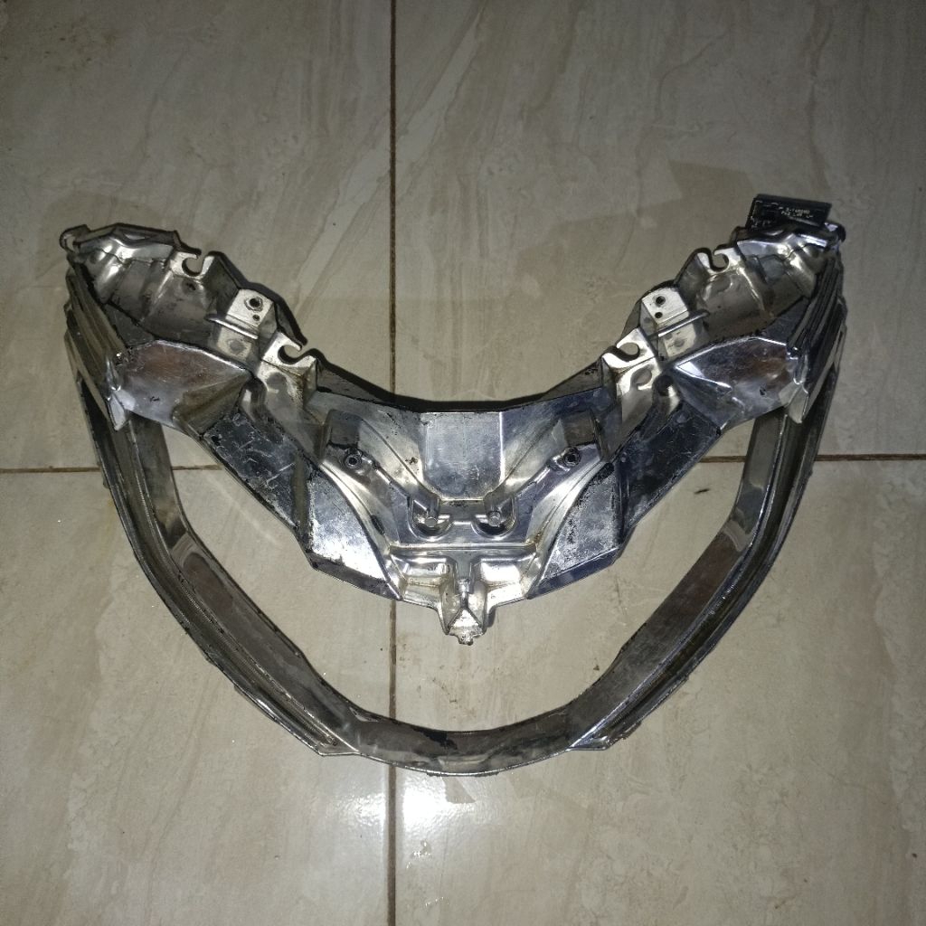 PREM ALIS LAMPU DEPAN HONDA PCX 150 ORIGINAL