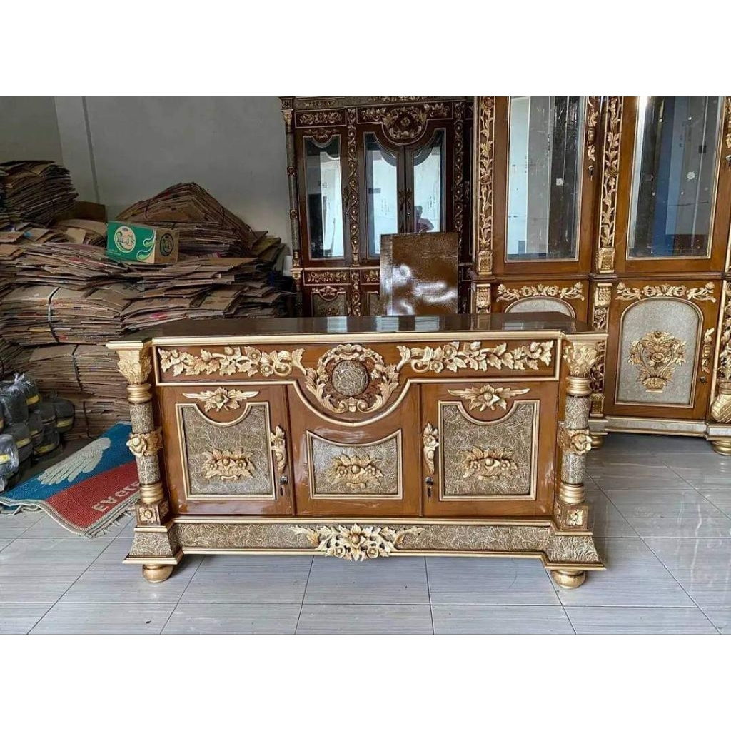 Buffet Ukir Mewah Kayu Jati Buffet Jati Ukir Bulan 150cm