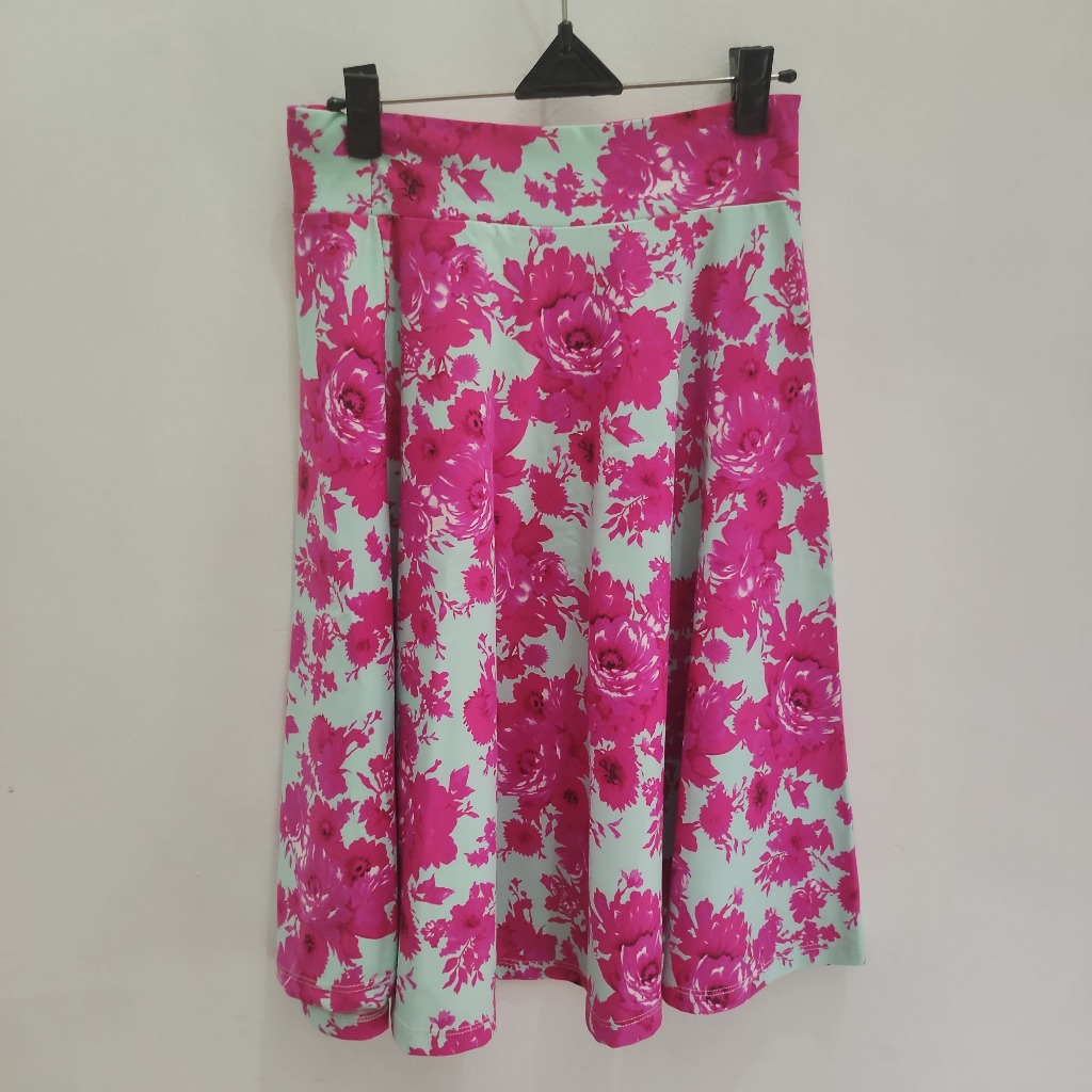 Rok Midi Flare Motif Bunga Skirt Wanita Casual Floral A-Line Mint Pink (AVCCA045)
