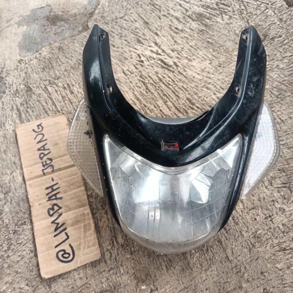Batok cover totok lampu depan honda sonic 125 old thailand original second
