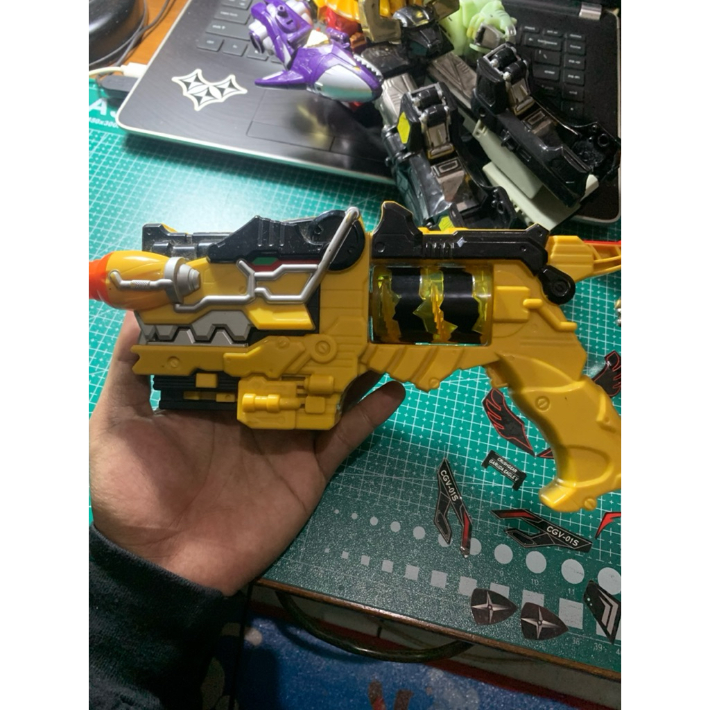 senjata power rangers dino charge super sentai