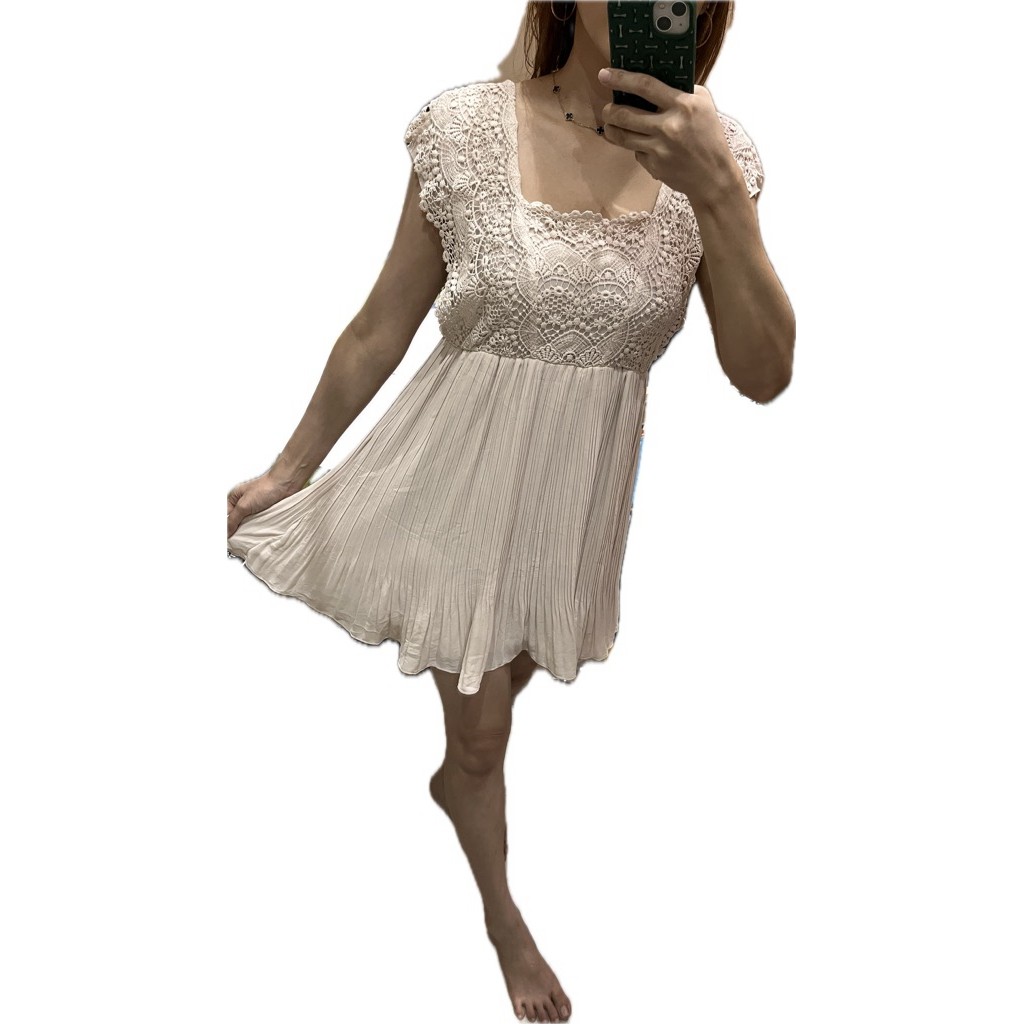 dress pantai dress pesta dress plisket dress krem dress brukat krem