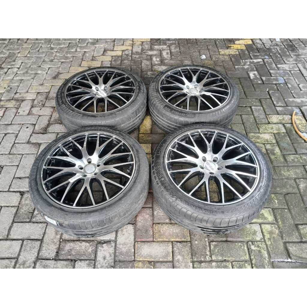 VELG MOBIL RACING NIFTY HSR RING 20 LEBAR 8,5 PCD LUBANG BAUT 5X114 BAN 245 45 R20 PELEK