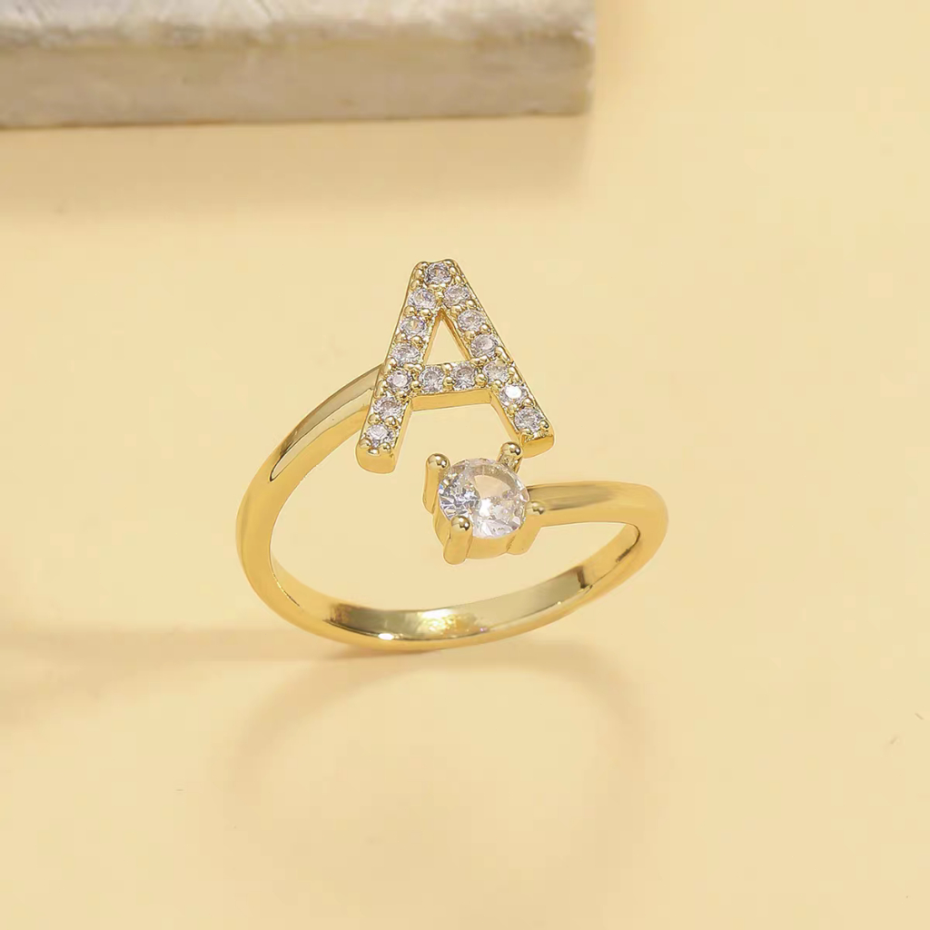 Cincin Wanita Gold Stainless Inisial - Tahan Karat, Desain Elegan, Set 26 Huruf A-Z Cincin wanita em