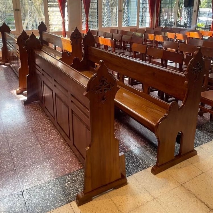 Bangku gereja kursi gereja jati premium