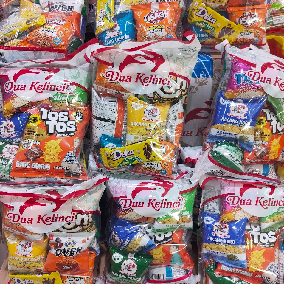 DUA KELINCI Assorted Package Paket Hampers Lebaran 2026 173/175 gram 1 karton isi 12 paket snack ula