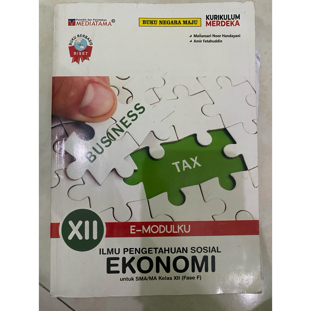 ekonomi kelas 12 mediatama