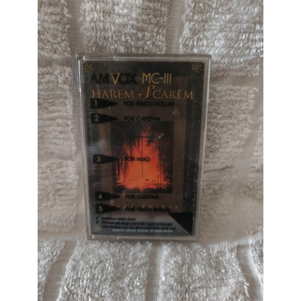 HAREM SCAREM MOOD SWINGS KASET PITA