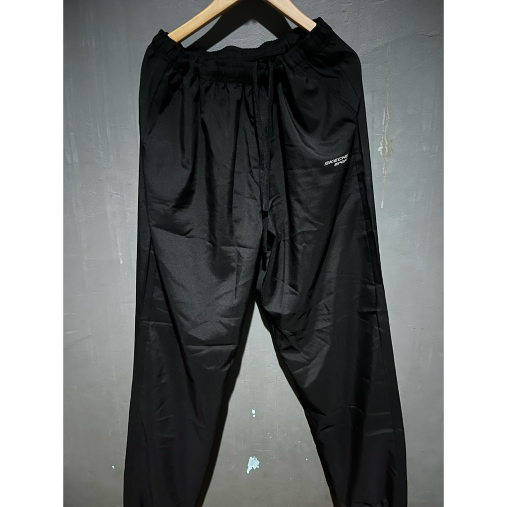 Celana Skechers Running