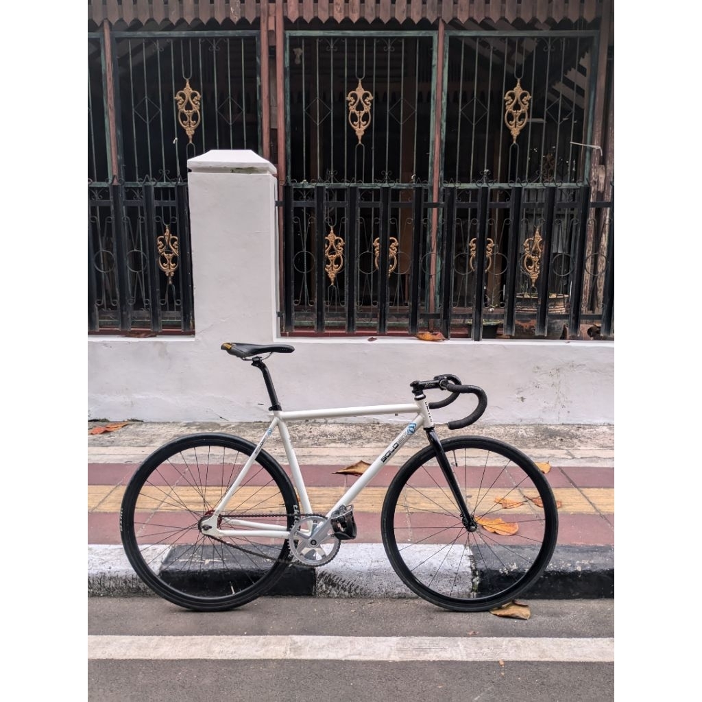 Sepeda Fixie United Soloist 71 Fullbike