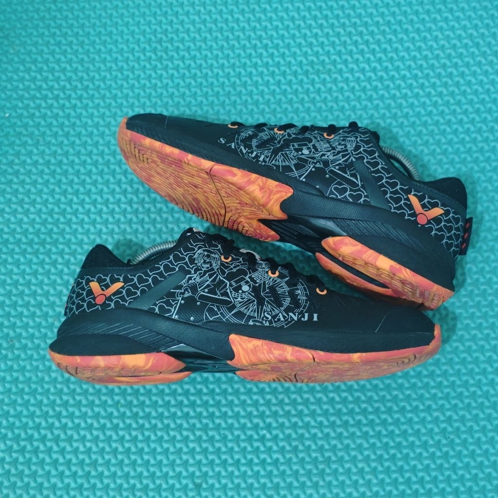 Sepatu Badminton Victor A-OPS sanji second original size 43
