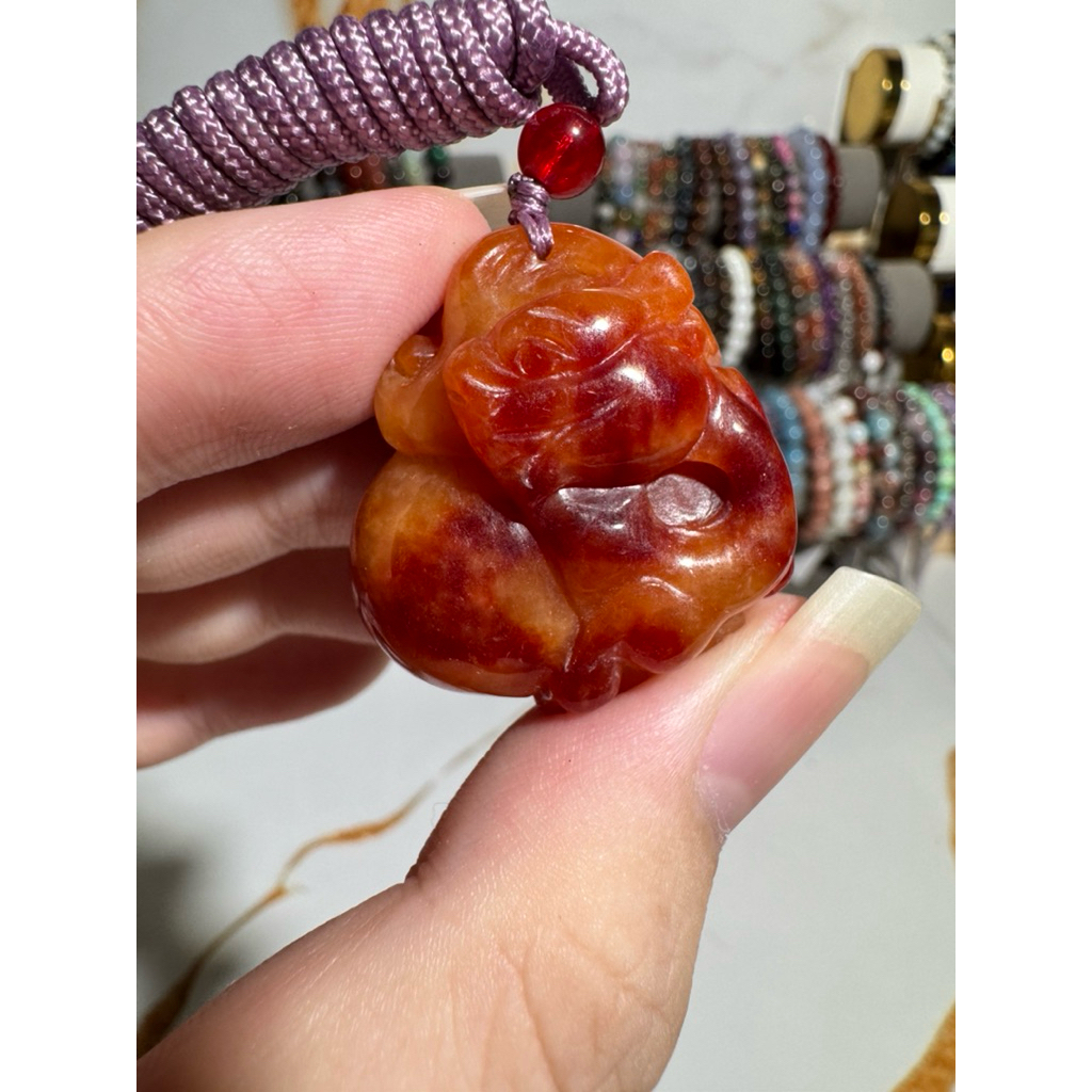 Liontin Giok Merah Dragon & Ruyi