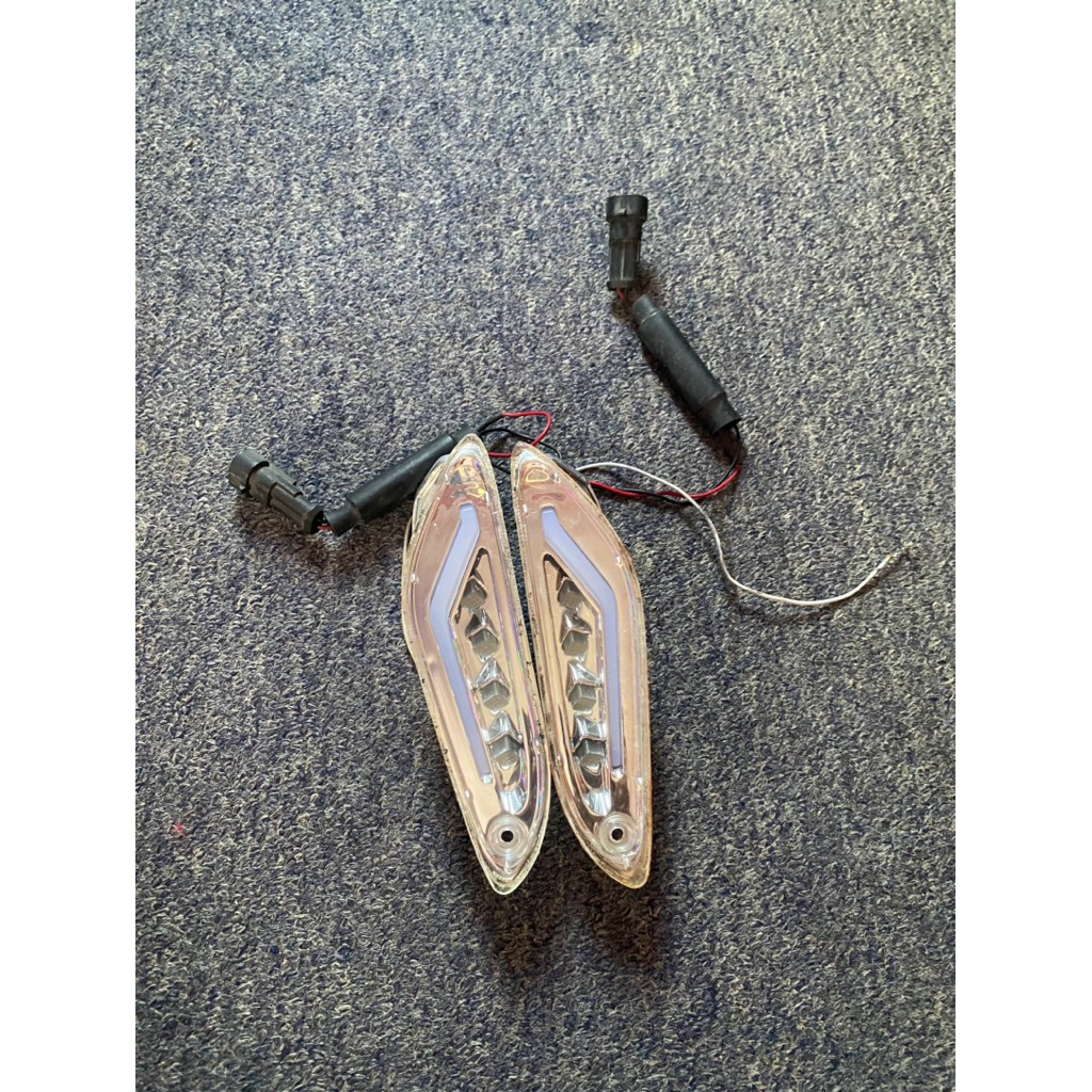 SEIN UB MODEL ZELIONI