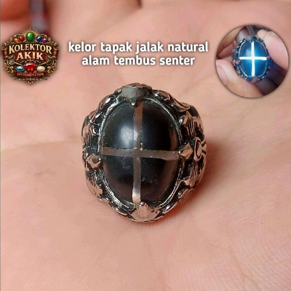 cincin batu kelor tapak jalak kristal tembus senter original batu tembus