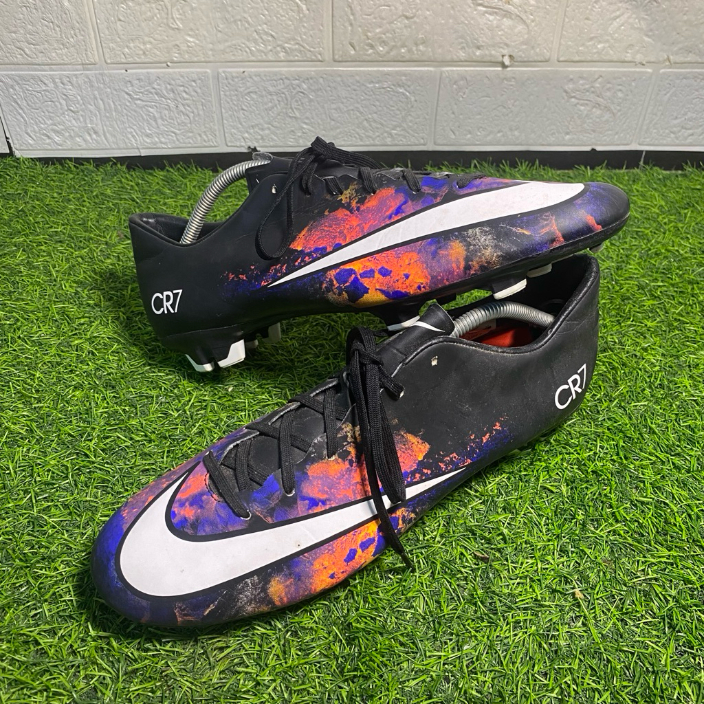 Sepatu Bola Size 45.5/29.5 CM