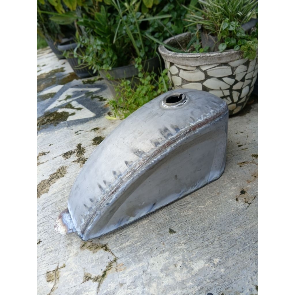 Tangki motor custom harley sporster