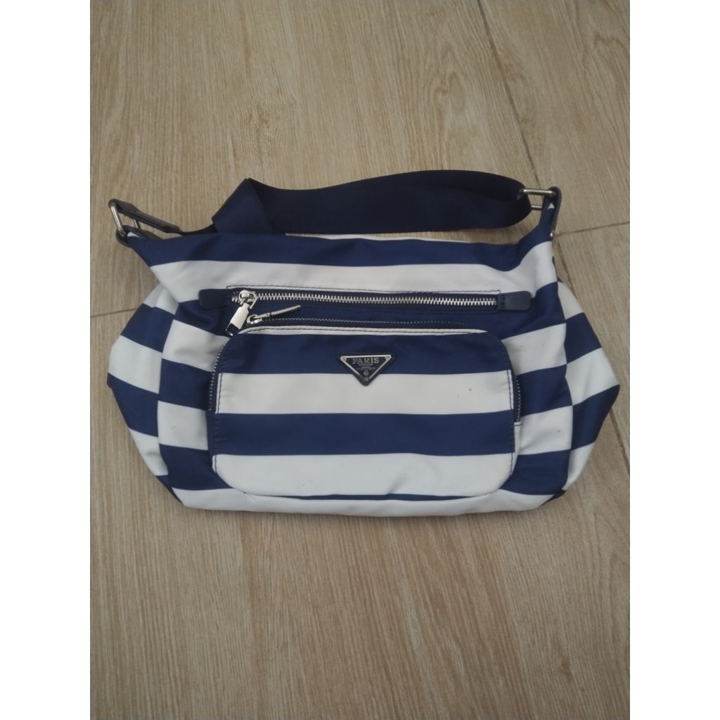 Tas Selempang Wanita Sling Bag warna Biru Putih garis (Preloved)