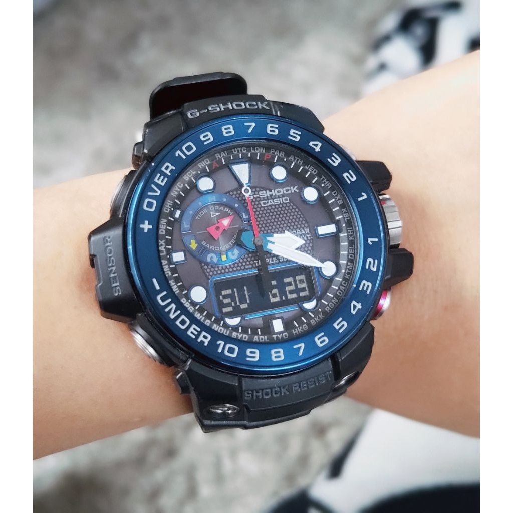 G-Shock GWN-1000b-1b(second)