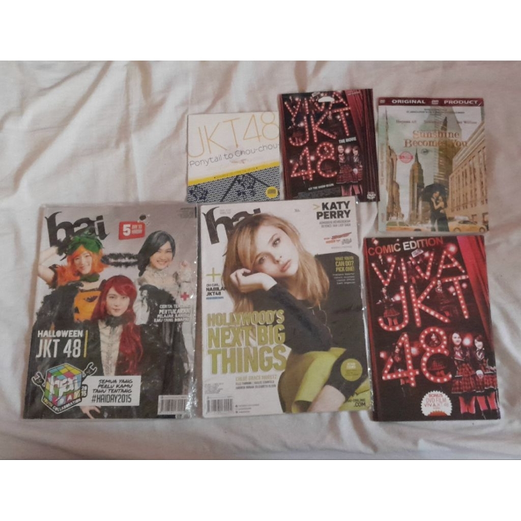 Single JKT48 & Majalah