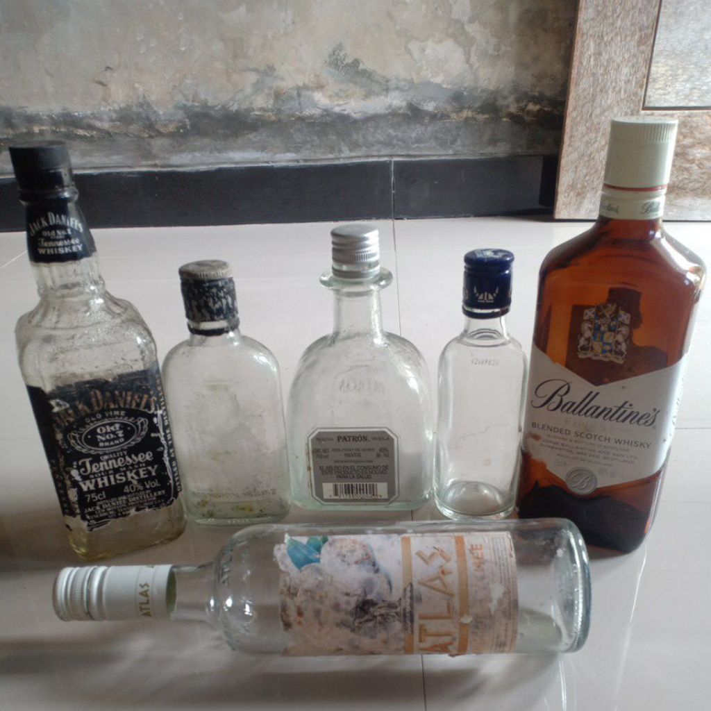 botol kaca bekas minuman