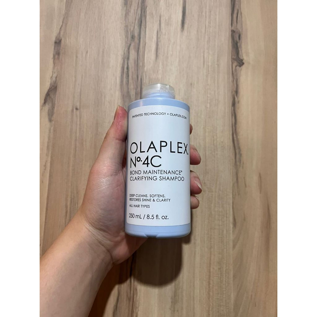 Olaplex No.4C Bond Maintenance Clarifying Shampoo 250ml