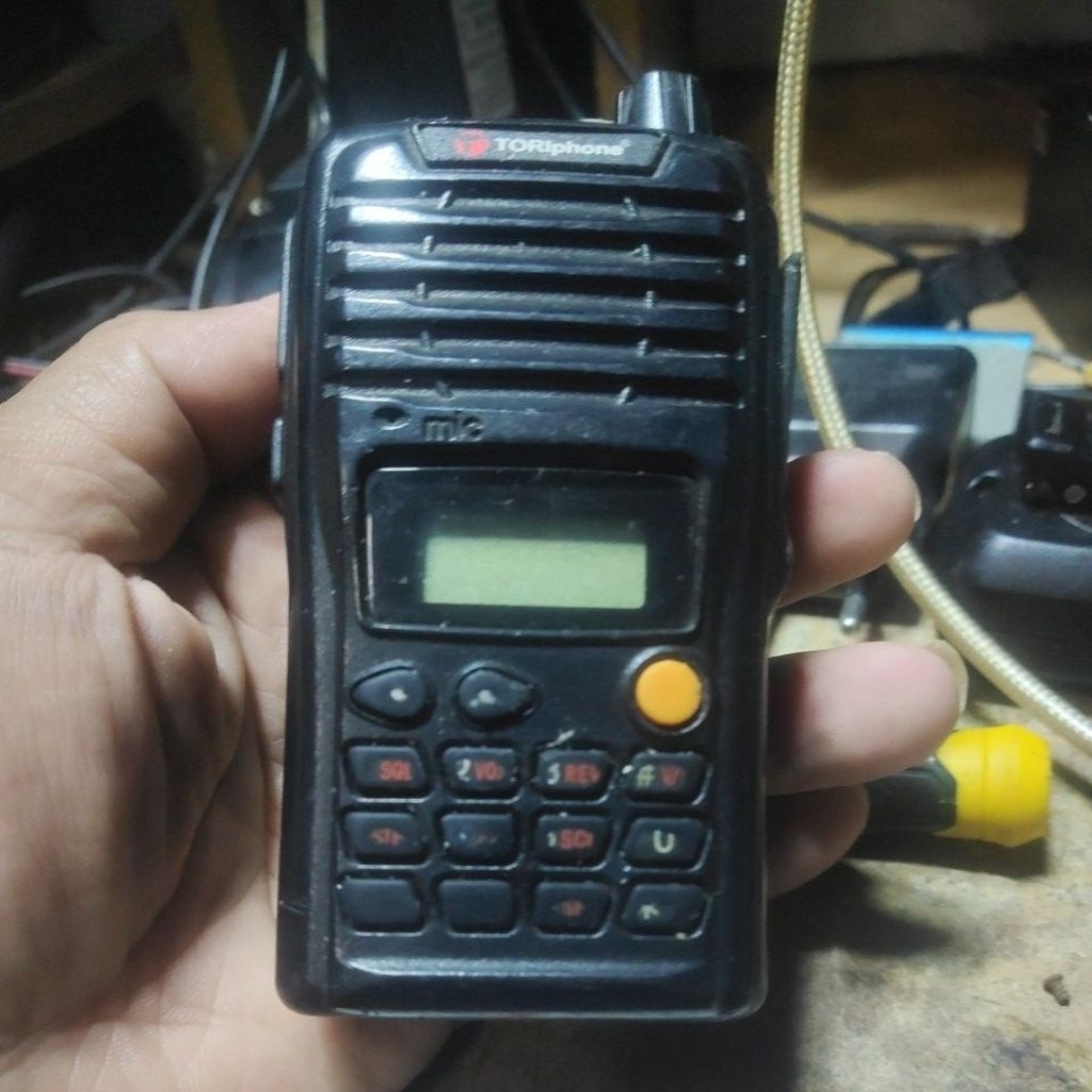 HT TORIPHONE TP-889(V) RADIO KOMUNIKASI TORIPHONE TP889V