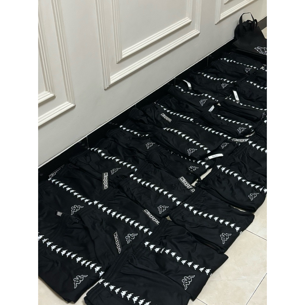 trackpant kappa on black