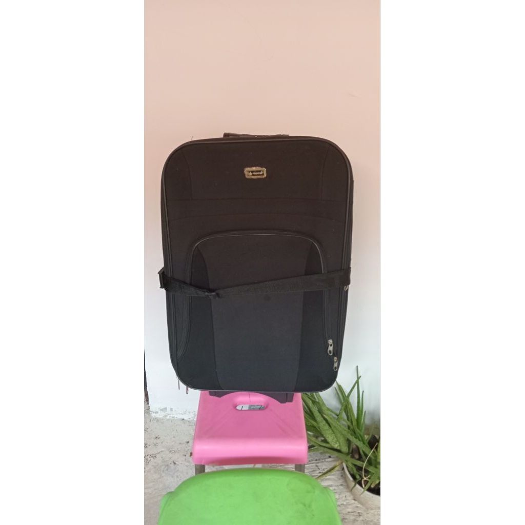 Koper merk Polo Star ukuran 24 inchi.