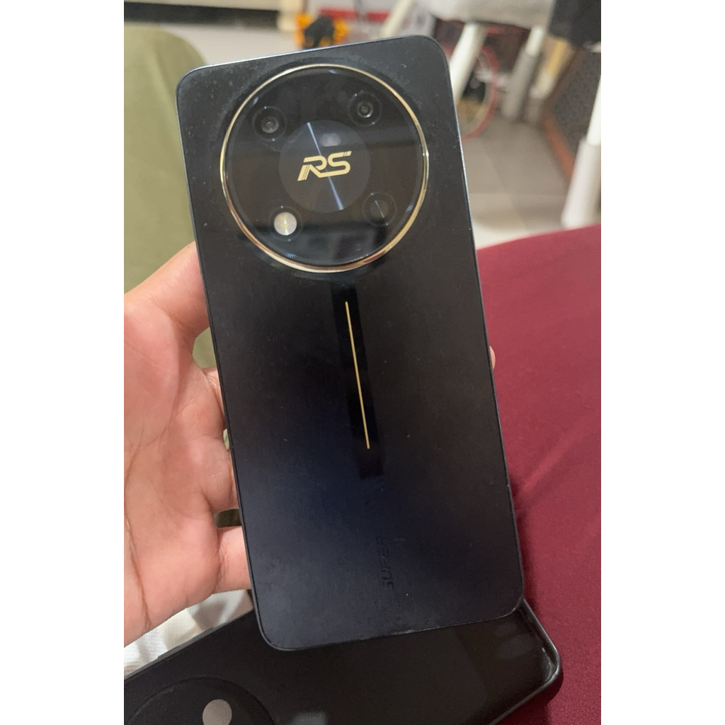 itel rs4 12/256 second
