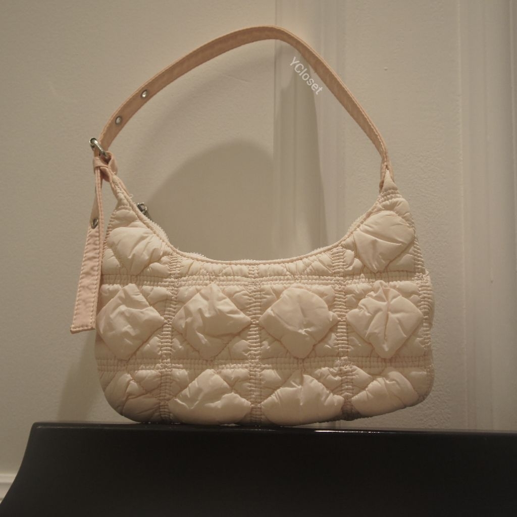 Preloved Tas KKV puffy pink shoulder bag