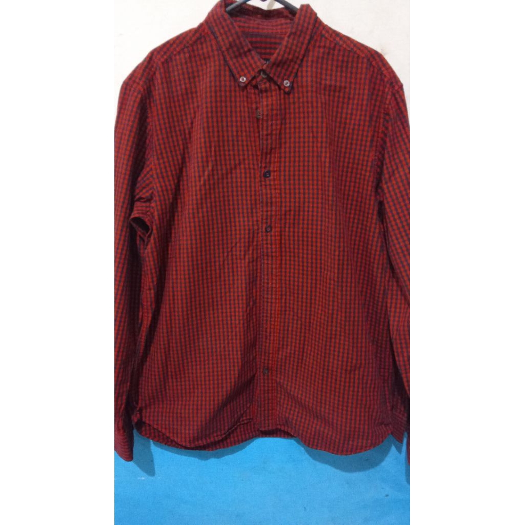 Kemeja Lengan Panjang Perry Ellis