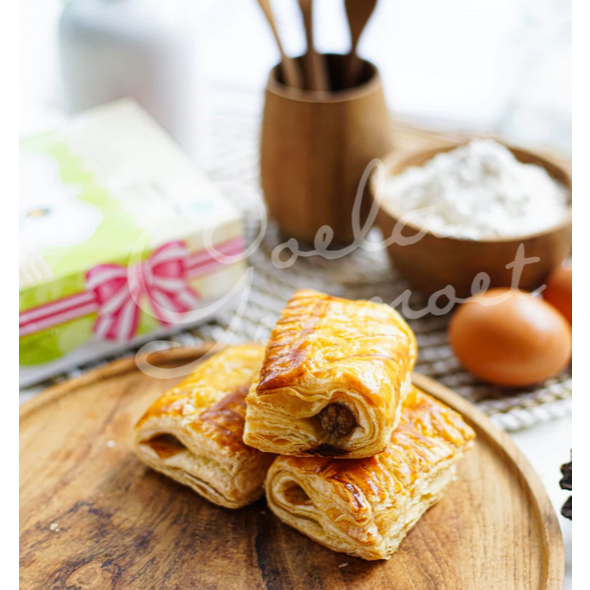 Goela Semoet Saucijsbrood Goela Semoet Bandung - sosis brood sausage brood oleh oleh bandung