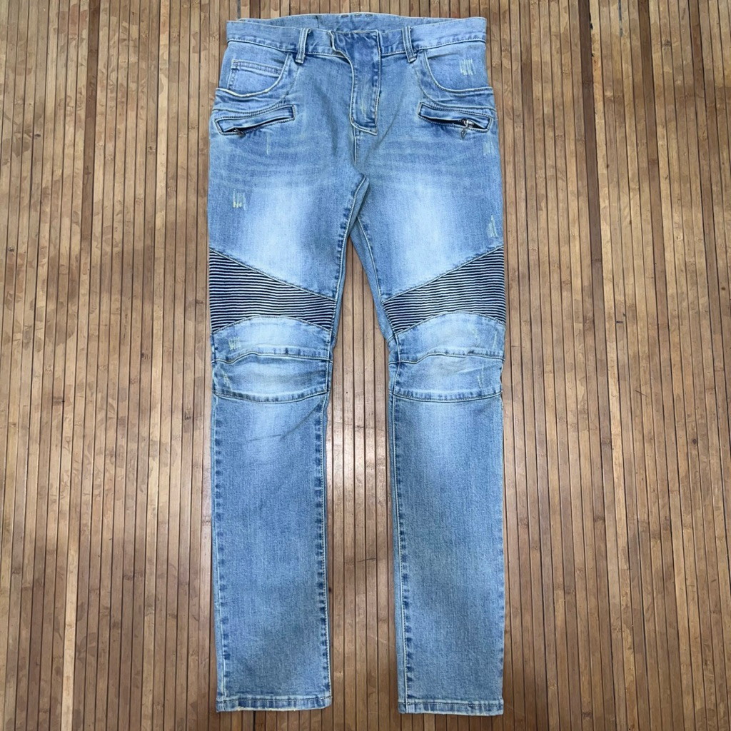 BALMAIN BIKERS DISTRESSED SLIM FIT STRETCH LIGHT DENIM JEANS