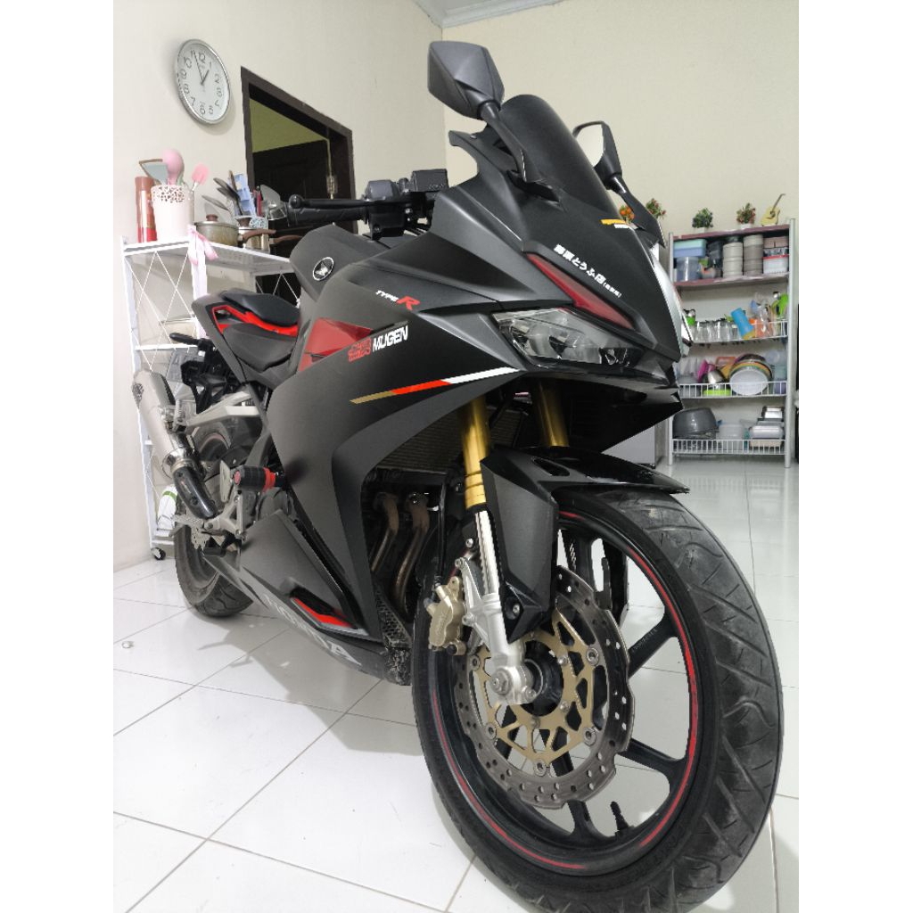 Header R9 GP inlet 60 CBR 250RR