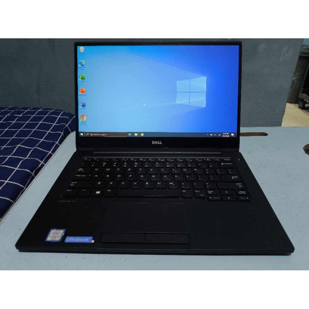 Dell Latitude 7370 slim Laptop touchscreen RAM 16GB SSD