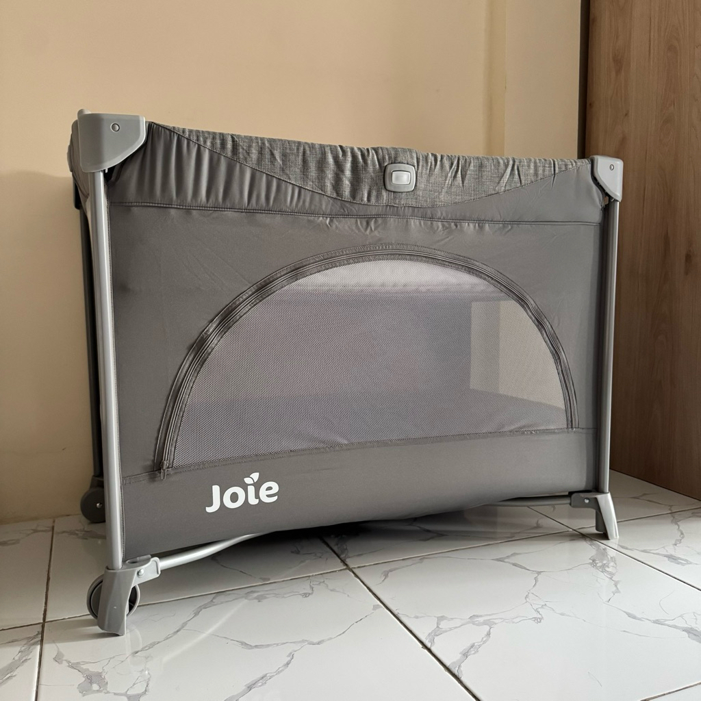 joie baby box