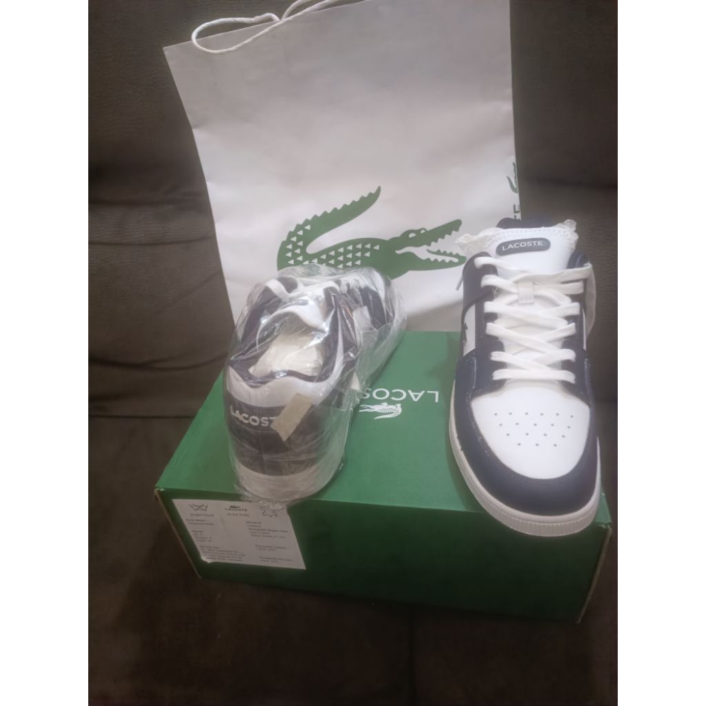 sepatu lacoste ori baru size 42
