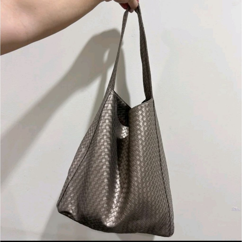 Tas Totebag Arcell Karuna Bronze Preloved