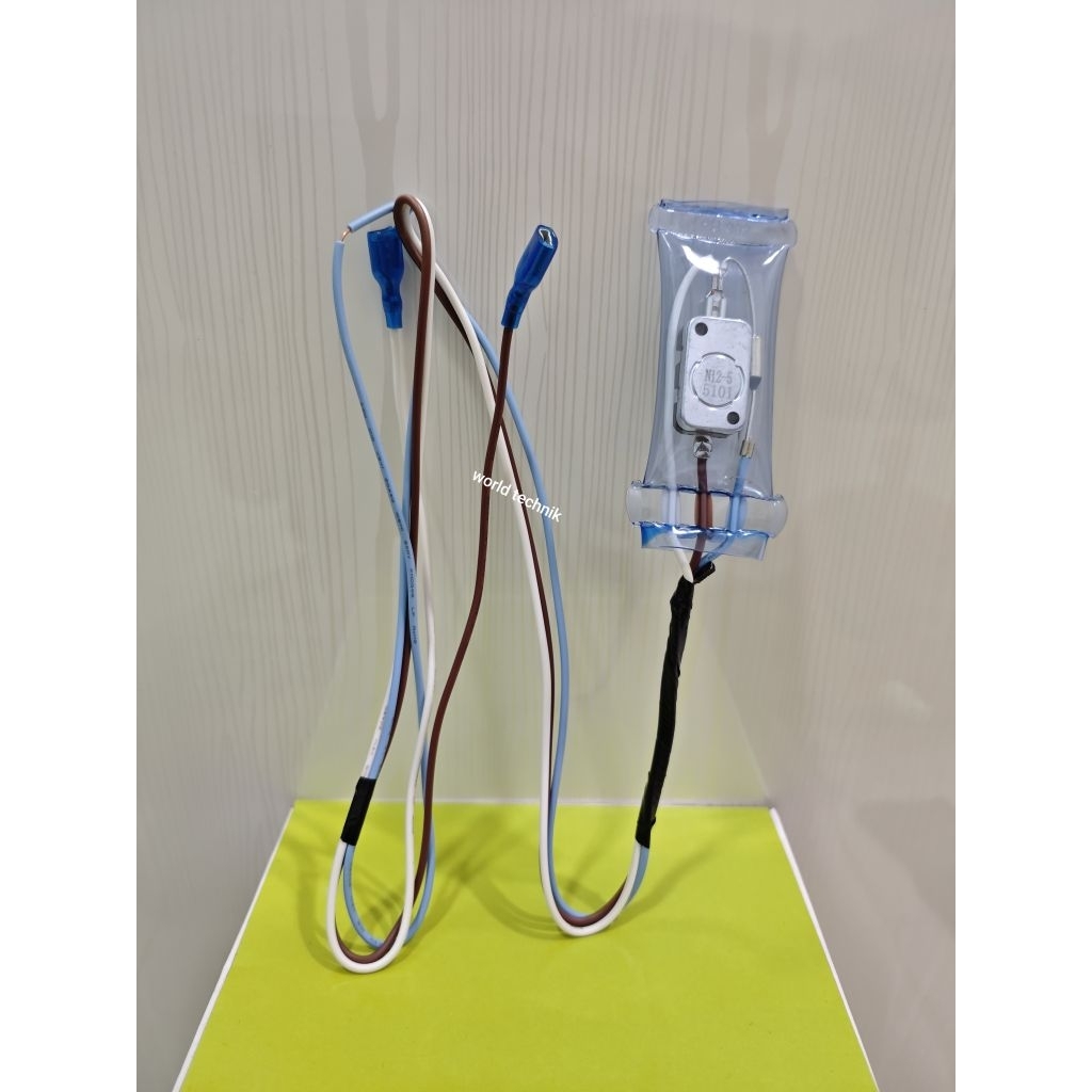 Bimetal-Defrost Samsung kulkas 2pintu.