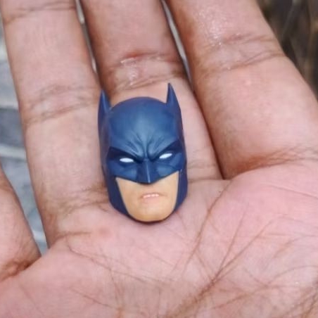 mezco batman Sovereign knight original head only