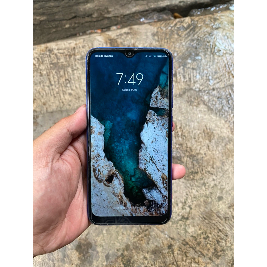 Redmi 8a ram 2/32 second