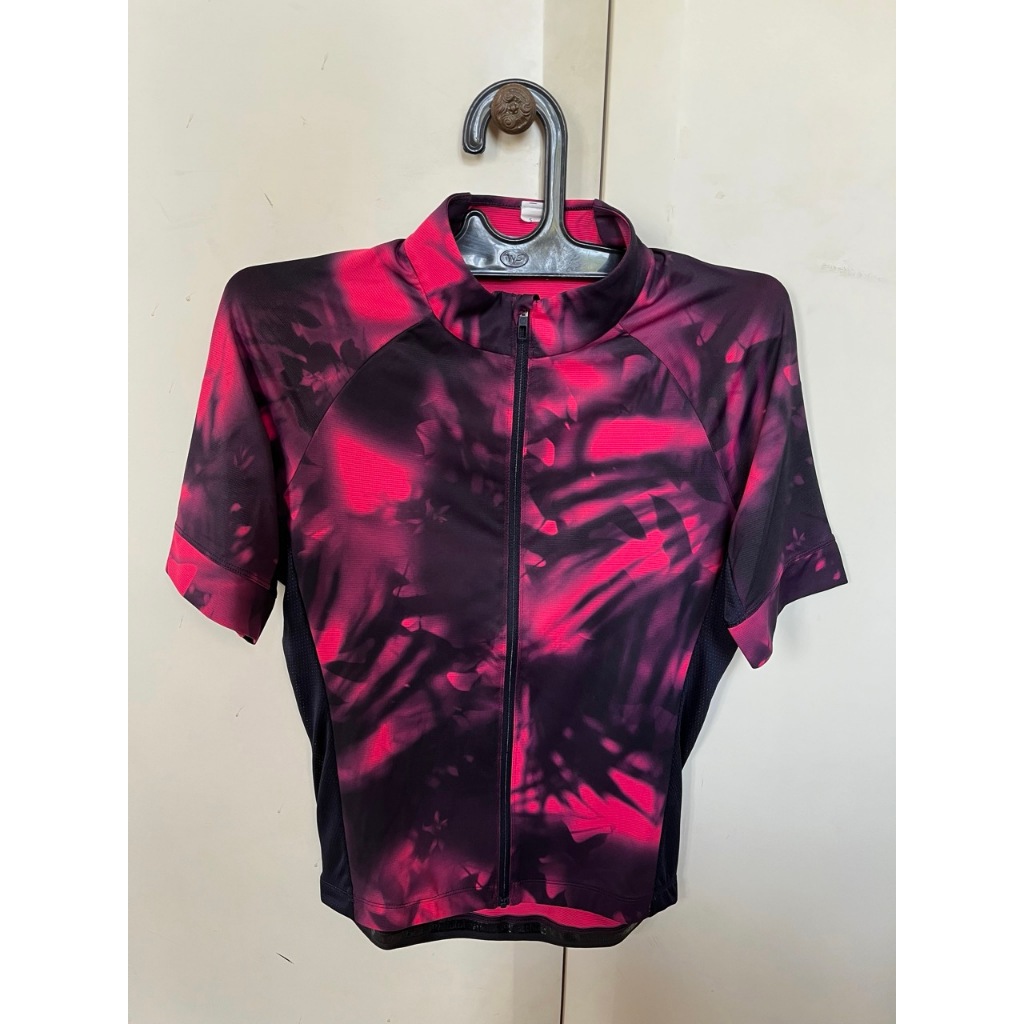 Lulu Lemon Cycling Jersey