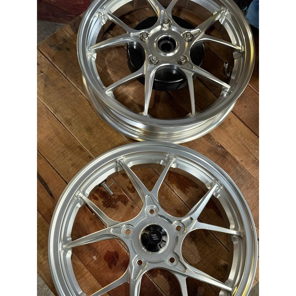 Velg hr racing thailand vespa