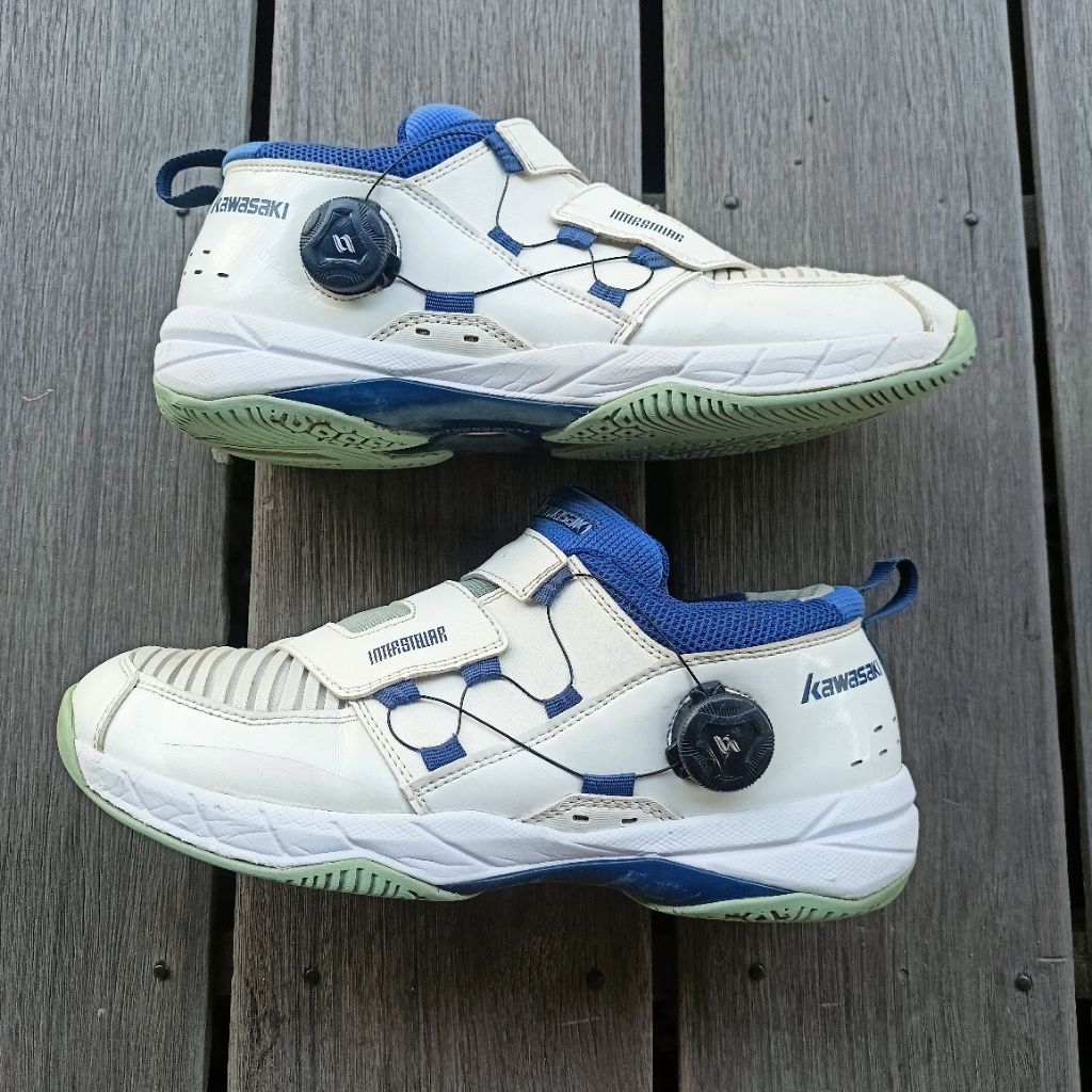 Sepatu badminton kawasaki Boa solid (Second)