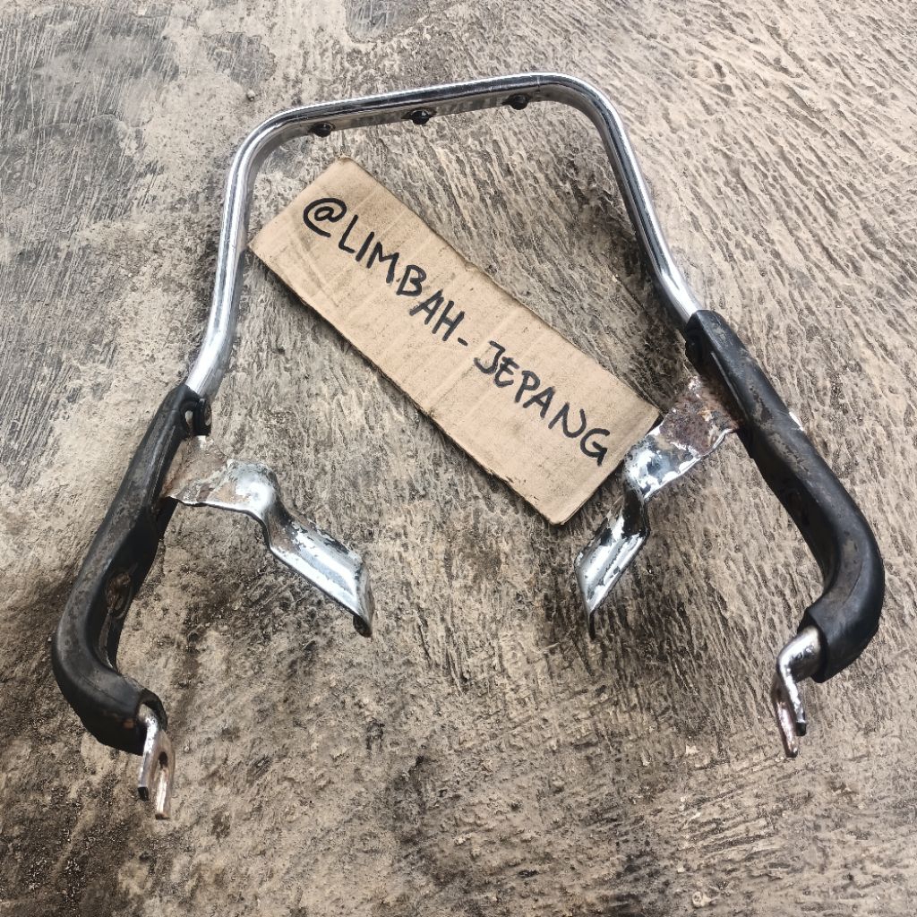 behel begel pegangan belakang Honda Astrea prima Original Second Copotan Unit