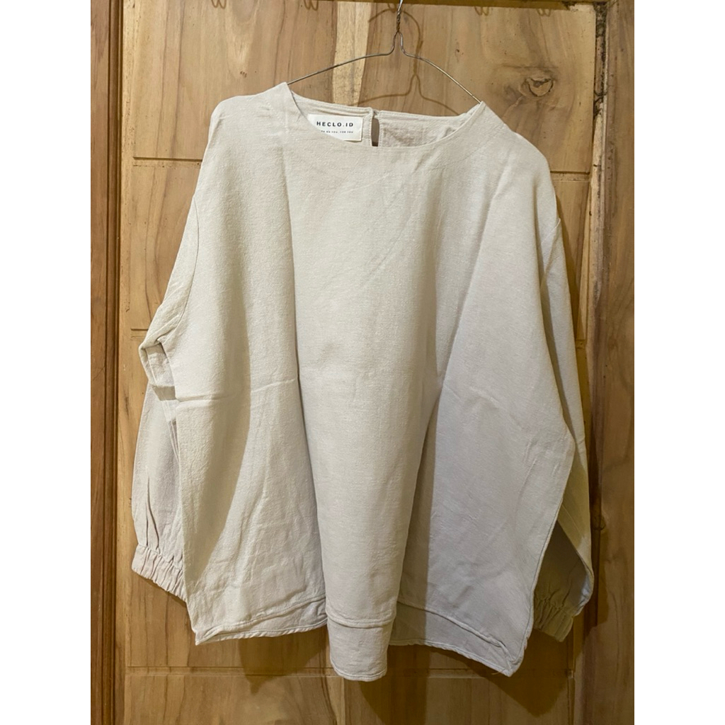 Preloved Blouse Linen Heclo