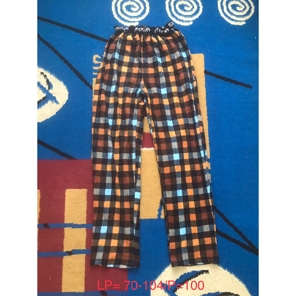 celana outdoor second